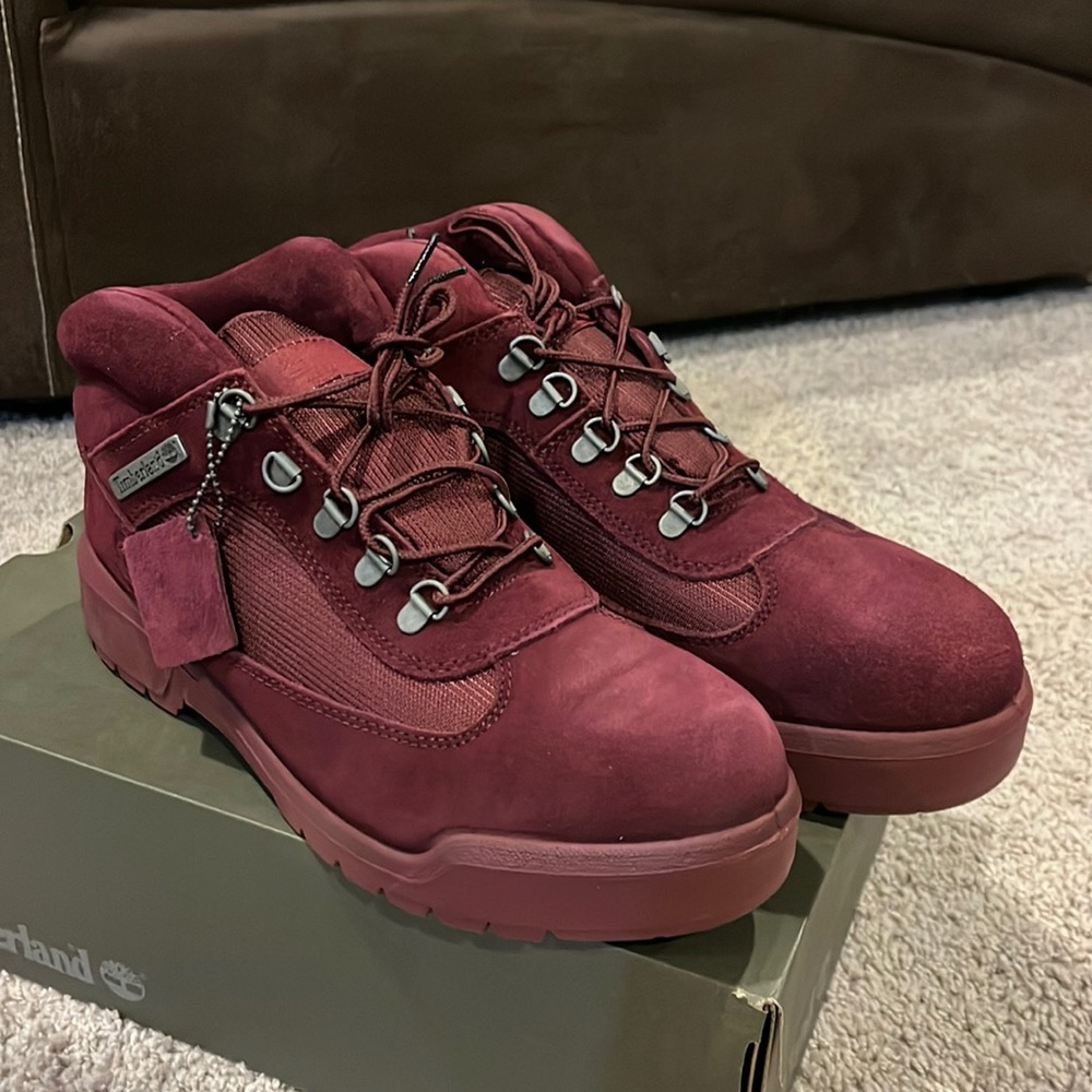 Timberland Field Boots F/L WP burgundy suede new waterproof Mens Size 10